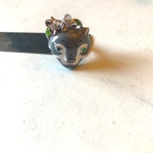 Jaguar Ring